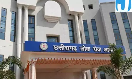 CGPSC में अध्यक्ष की कुर्सी खाली, 265 पदों के इंटरव्यू अटके, 297 पदों की परीक्षा भी स्थगित CGPSC में अध्यक्ष की कुर्सी खाली, 265 पदों के इंटरव्यू अटके, 297 पदों की परीक्षा भी स्थगित