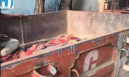 दहला दमोह! 3 बच्चों को कुएं में धकेलकर खुद भी कूदी मां, तीन की मौत