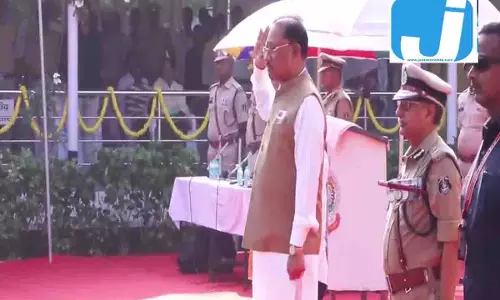 पुलिस स्मृति दिवस पर CM विष्णु देव साय ने वीर शहीदों को किया नमन, रायपुर में विशेष परेड