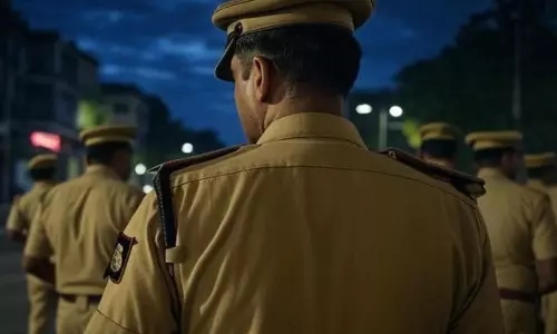 मां की हत्या कर रसोईघर में दफनाया शव, दो महीने बाद जमशेदपुर से गिरफ्तार हुआ बेटा