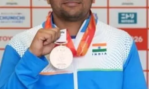 एशियन पैरा गेम्स: आयुष वर्मा ने शॉट पुट में जीता गोल्ड, खेल मंत्री मांडविया और सीएम मोहन यादव ने दी बधाई एशियन पैरा गेम्स: आयुष वर्मा ने शॉट पुट में जीता गोल्ड, खेल मंत्री मांडविया और सीएम मोहन यादव ने दी बधाई