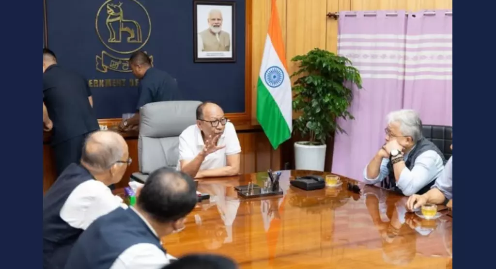मणिपुर की सुरक्षा पर विपक्ष ने उठाए सवाल, केंद्र से प्रभावी दखल की मांग