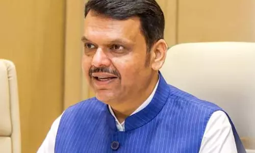 दिल्ली में राष्ट्रपति से मिलेंगे सीएम देवेंद्र फडणवीस, सिंहस्थ महाकुंभ के ध्वजारोहण समारोह के लिए करेंगे आमंत्रित दिल्ली में राष्ट्रपति से मिलेंगे सीएम देवेंद्र फडणवीस, सिंहस्थ महाकुंभ के ध्वजारोहण समारोह के लिए करेंगे आमंत्रित