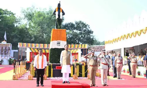 पुलिस स्मृति दिवस पर मुख्यमंत्री साय ने अमर शहीद जवानों को दी श्रद्धांजलि, शहीद परिवारों का किया सम्मान