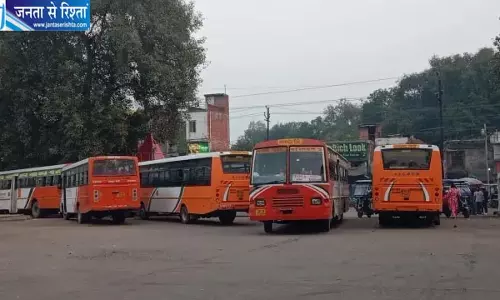 ग्रामीण यात्रियों को बड़ी सौगात, रायबरेली से लखनऊ के लिए चलेंगी 5 बसें, गांवों से सीधे मिलेगी सुविधा ग्रामीण यात्रियों को बड़ी सौगात, रायबरेली से लखनऊ के लिए चलेंगी 5 बसें, गांवों से सीधे मिलेगी सुविधा