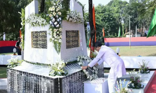 पुलिस स्मृति दिवस पर CM माणिक साहा ने शहीद जवानों को दी श्रद्धांजलि
