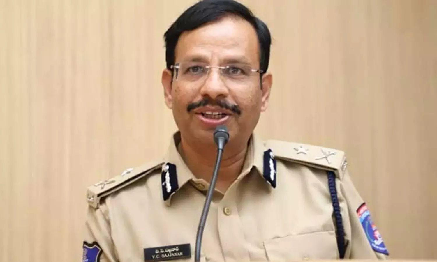 हैदराबाद सीपी सज्जनार ने पलापिट्टा को पकड़ने के खिलाफ चेतावनी दी