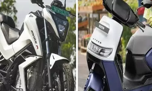 इलेक्ट्रिक स्कूटर खरीदने का प्लान इन 7 मॉडल्स पर डालें नजर इलेक्ट्रिक स्कूटर खरीदने का प्लान इन 7 मॉडल्स पर डालें नजर