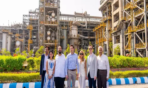 अमेरिकी विदेश मंत्री मार्को रुबियो पहुंचे रिलायंस की जामनगर रिफाइनरी अमेरिकी विदेश मंत्री मार्को रुबियो पहुंचे रिलायंस की जामनगर रिफाइनरी