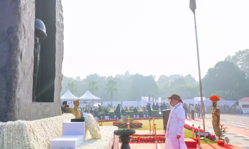 पुलिस स्मृति दिवस पर अमित शाह ने शहीद जवानों को दी श्रद्धांजलि पुलिस स्मृति दिवस पर अमित शाह ने शहीद जवानों को दी श्रद्धांजलि