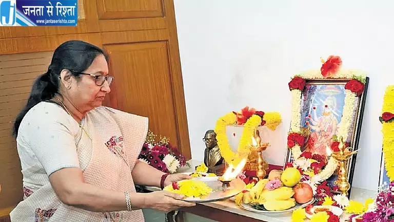 आम जनता के लिए खुले कर्नाटक का लोक भवन, पूर्व MLC रमेश बाबू ने राज्यपाल को लिखा पत्र आम जनता के लिए खुले कर्नाटक का लोक भवन, पूर्व MLC रमेश बाबू ने राज्यपाल को लिखा पत्र