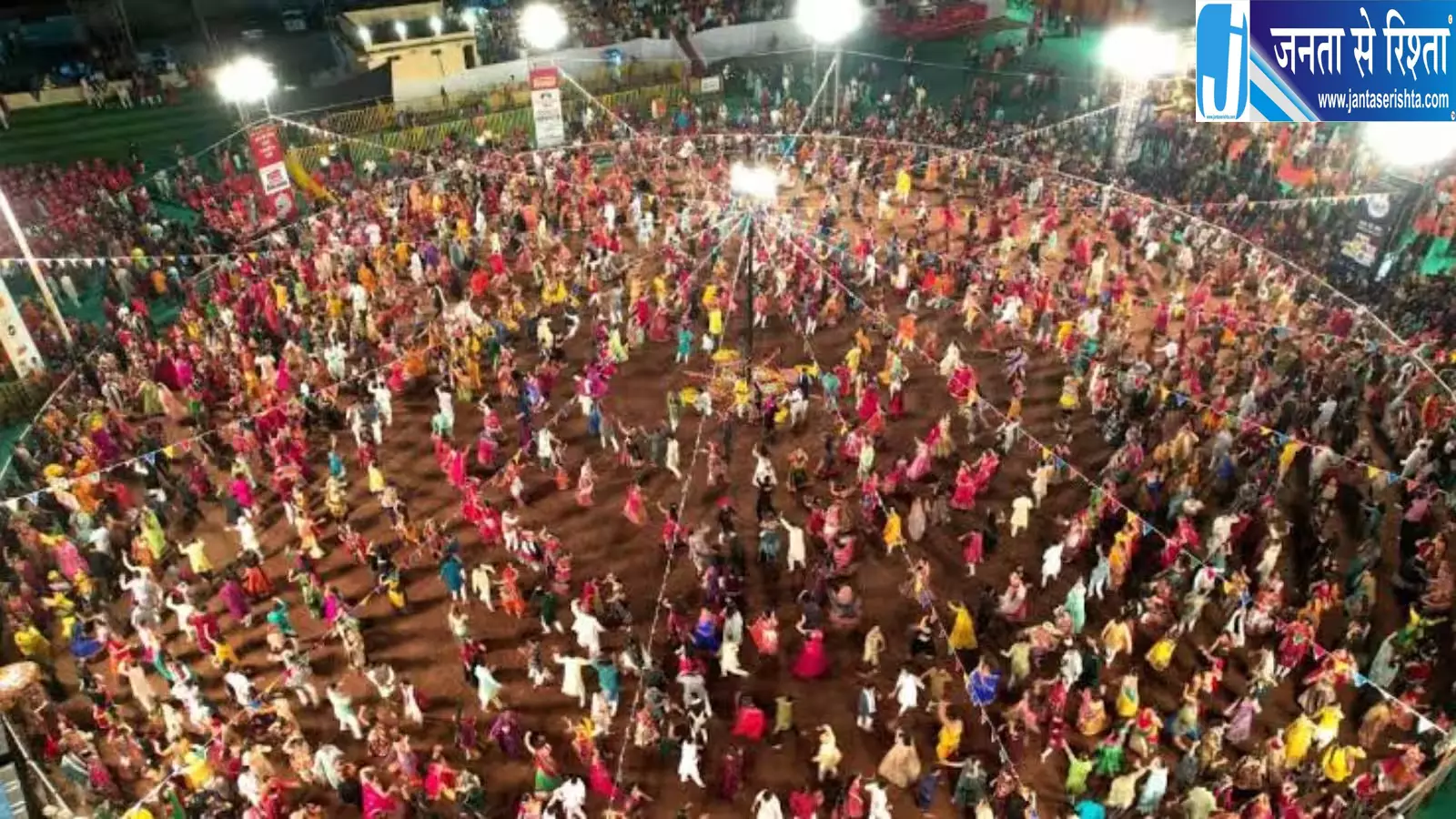 इंदौर में गरबा पंडाल के पास रास्ता मांगने पर विवाद, रिटायर्ड फौजी ने मारी गोली इंदौर में गरबा पंडाल के पास रास्ता मांगने पर विवाद, रिटायर्ड फौजी ने मारी गोली