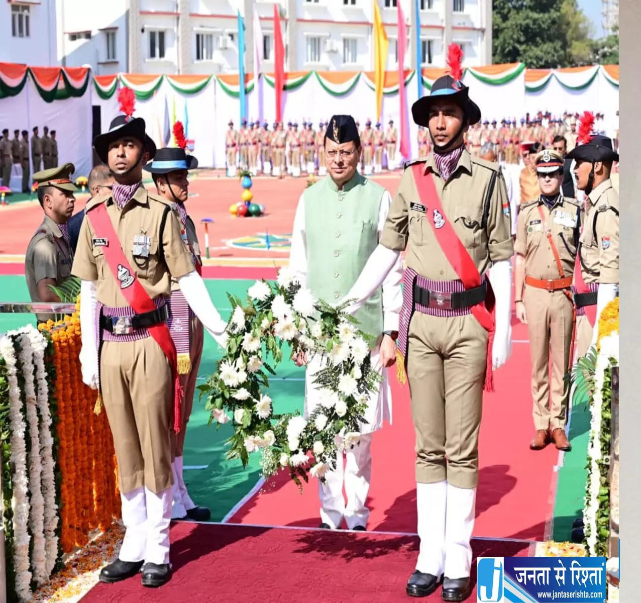 पुलिस स्मृति दिवस पर CM धामी का बड़ा तोहफा 1600 पदों पर होगी भर्ती पुलिस स्मृति दिवस पर CM धामी का बड़ा तोहफा 1600 पदों पर होगी भर्ती