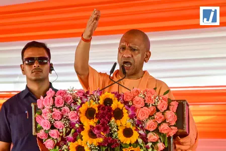 पहले अपराधियों को छूते ही सत्ता के गलियारों से आने लगते थे फोन: सीएम योगी पहले अपराधियों को छूते ही सत्ता के गलियारों से आने लगते थे फोन: सीएम योगी