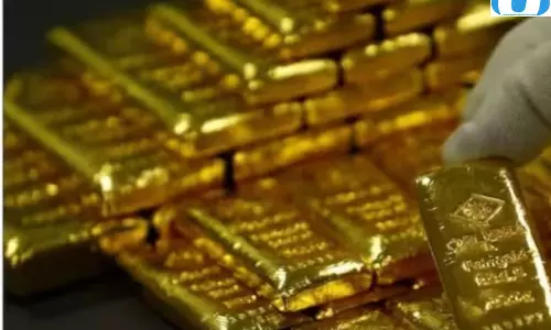 मुंबई एयरपोर्ट पर सोने की तस्करी का बड़ा खुलासा, 5 गिरफ्तार