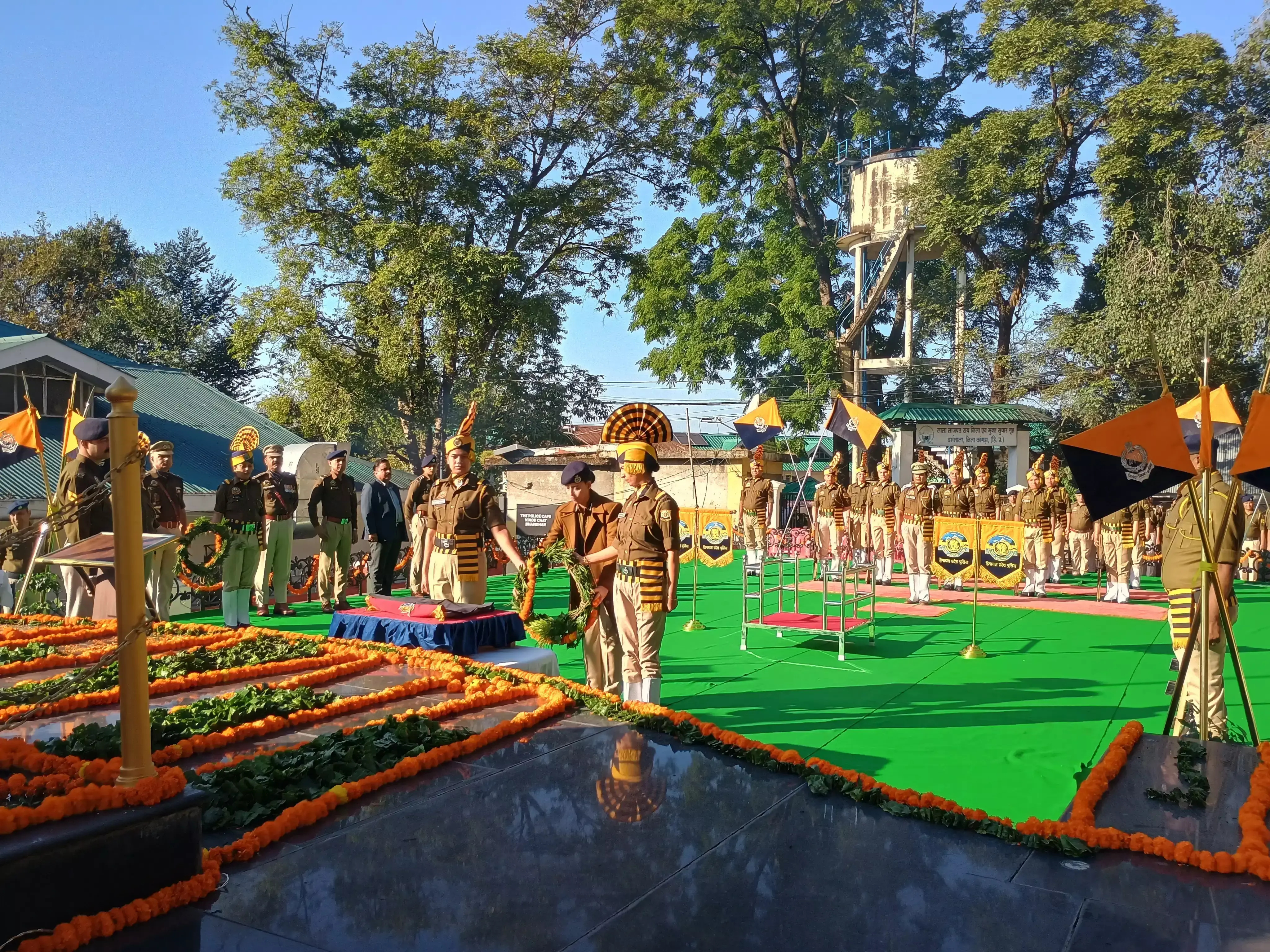 पुलिस स्मृति दिवस पर शहीदों की वीरता और बलिदान को किया सलाम पुलिस स्मृति दिवस पर शहीदों की वीरता और बलिदान को किया सलाम