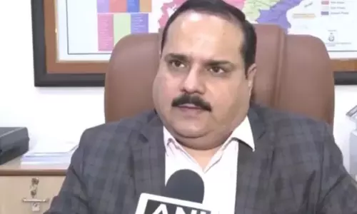 यूपी MLC चुनाव से पहले वोटर लिस्ट में बड़ा बवाल, आधी रात को चुनाव आयोग ने दिए जांच के आदेश