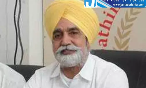 महिला आयोग ने अकाली दल नेता सिकंदर सिंह मलूका को भेजा समन महिला आयोग ने अकाली दल नेता सिकंदर सिंह मलूका को भेजा समन