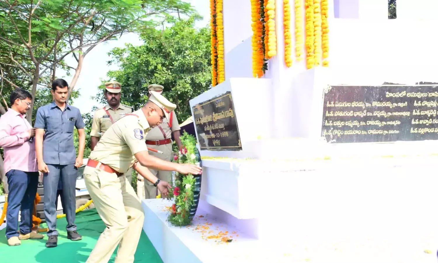 लिंगमपेट में श्रद्धांजलि के साथ पुलिस शहीद दिवस मनाया गया