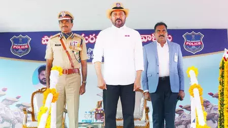 तेलंगाना सीएम का बयान: मजबूत पुलिस से बढ़ेगा विकास तेलंगाना सीएम का बयान: मजबूत पुलिस से बढ़ेगा विकास