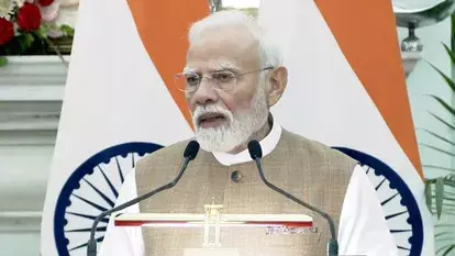 पीएम मोदी का ऐलान: पोलैंड संग और मजबूत होंगे रक्षा व परमाणु संबंध पीएम मोदी का ऐलान: पोलैंड संग और मजबूत होंगे रक्षा व परमाणु संबंध