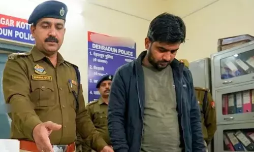 फर्जी पत्रकार बनकर कारोबारी से मांगी 5 लाख की रंगदारी, 50 हजार वसूले फर्जी पत्रकार बनकर कारोबारी से मांगी 5 लाख की रंगदारी, 50 हजार वसूले