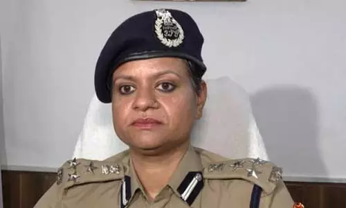 दिल्ली में ग्रैप-1 को लेकर ट्रैफिक पुलिस करेगी सख्ती, पीयूसीसी और पुरानी गाड़ियों पर रहेगी नजर दिल्ली में ग्रैप-1 को लेकर ट्रैफिक पुलिस करेगी सख्ती, पीयूसीसी और पुरानी गाड़ियों पर रहेगी नजर