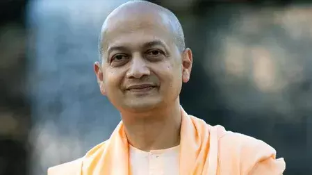 AI को व्यक्ति की तरह माना जाए: स्वामी सर्वप्रियानंद AI को व्यक्ति की तरह माना जाए: स्वामी सर्वप्रियानंद