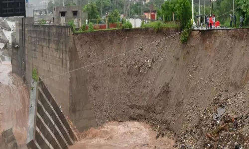 कंक्रीट के जंगल में तब्दील हो रहा कराची सैटेलाइट रिपोर्ट ने बढ़ाई चिंता