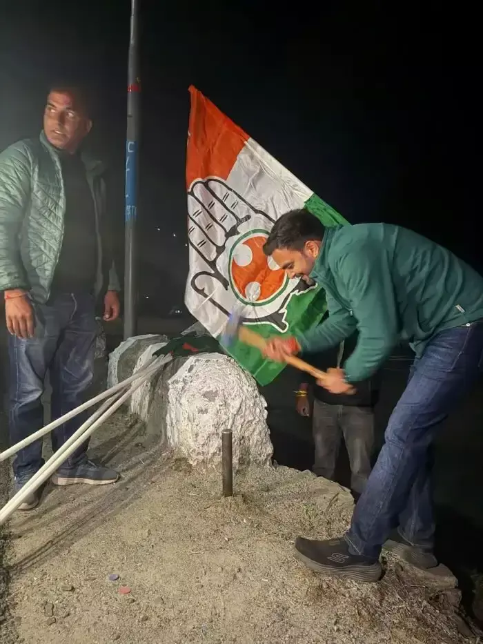 युवा कांग्रेस प्रदेश उपाध्यक्ष चंद्रमणि कुलेठी नहीं रहे, मुख्यमंत्री ने दी श्रद्धांजलि