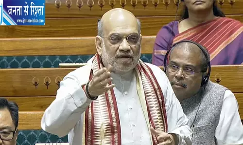 आर्टिकल 370 से नक्सलवाद तक, अमित शाह के 10 बड़े फैसले आर्टिकल 370 से नक्सलवाद तक, अमित शाह के 10 बड़े फैसले
