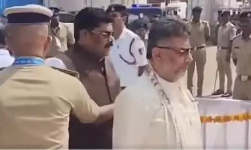 मैसूर दशहरा विवाद पर कांग्रेस को JDS ने घेरा, दलित मंत्रियों के अपमान का लगाया आरोप