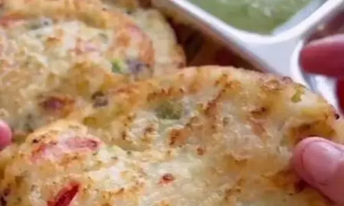 नाश्ते में बनाएं आलू-पोहा की नई डिश नाश्ते में बनाएं आलू-पोहा की नई डिश