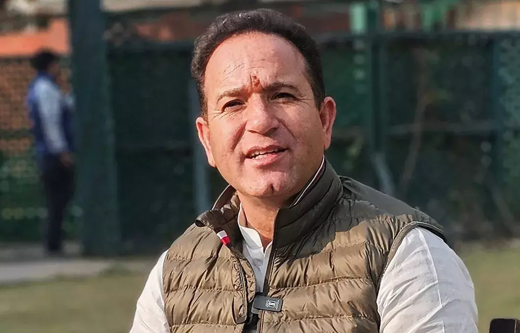 जम्मू-कश्मीर में पंचायत चुनाव कराने से क्यों बच रही नेशनल कॉन्फ्रेंस? सुनील शर्मा का सवाल जम्मू-कश्मीर में पंचायत चुनाव कराने से क्यों बच रही नेशनल कॉन्फ्रेंस? सुनील शर्मा का सवाल