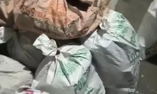 फरीदाबाद में पुलिस की कार्रवाई, प्रतिबंधित पटाखे जब्त फरीदाबाद में पुलिस की कार्रवाई, प्रतिबंधित पटाखे जब्त