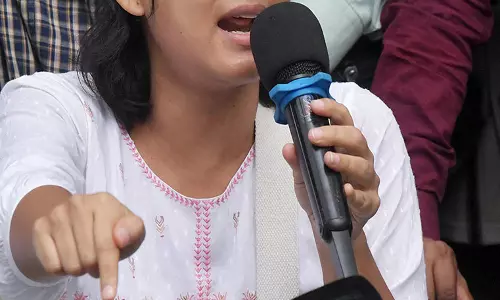 AISA नेता नेहा बोरा की याचिका पर दिल्ली हाई कोर्ट ने फैसला रखा सुरक्षित AISA नेता नेहा बोरा की याचिका पर दिल्ली हाई कोर्ट ने फैसला रखा सुरक्षित