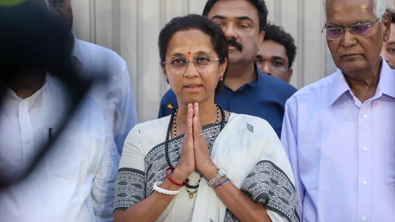 टाइगर श्रॉफ मामला: सुप्रिया सुले ने सोशल मीडिया दावों पर उठाए सवाल