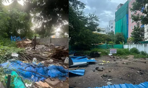 भू-माफिया से बचाएं सरकारी जमीन: मणिकोंडा के निवासियों की मांग भू-माफिया से बचाएं सरकारी जमीन: मणिकोंडा के निवासियों की मांग