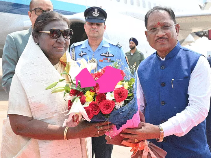 राष्ट्रपति द्रौपदी मुर्मू आज से छत्तीसगढ़ दौरे पर रहेंगी, काफिले की आवाजाही के दौरान रोका जाएगा यातायात राष्ट्रपति द्रौपदी मुर्मू आज से छत्तीसगढ़ दौरे पर रहेंगी, काफिले की आवाजाही के दौरान रोका जाएगा यातायात