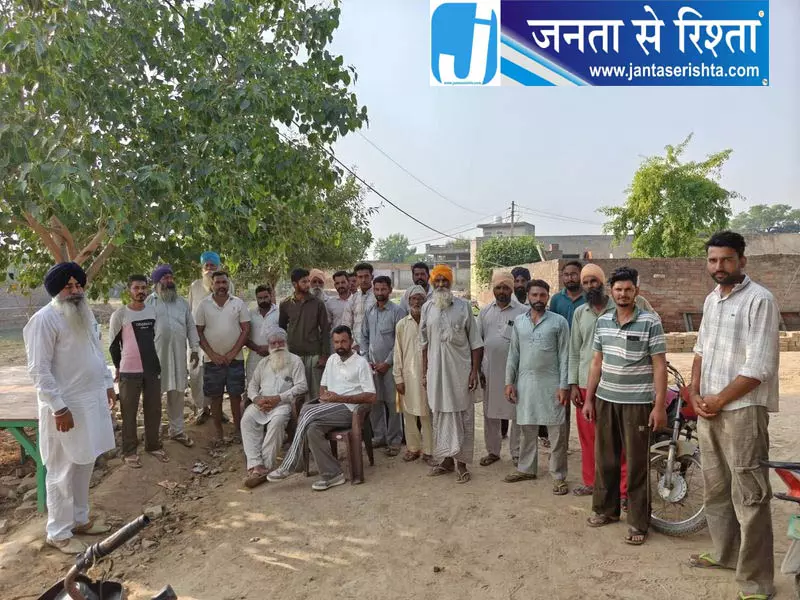 सिरसा के तीन गांवों के किसान फसल विवरण पोर्टल की त्रुटियों से परेशान सिरसा के तीन गांवों के किसान फसल विवरण पोर्टल की त्रुटियों से परेशान