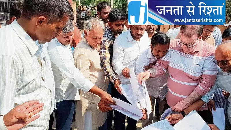 बिजली नियामक पैनल के फैसले पर हरियाणा का विरोध, अनिल विज ने बताई समयसीमा बिजली नियामक पैनल के फैसले पर हरियाणा का विरोध, अनिल विज ने बताई समयसीमा