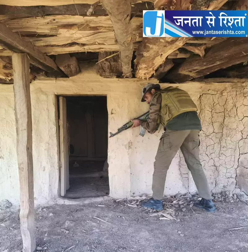 सर्दियों में गुज्जरों का पलायन शुरू, ऊंचाई वाले क्षेत्रों में सुरक्षा व्यवस्था कड़ी सर्दियों में गुज्जरों का पलायन शुरू, ऊंचाई वाले क्षेत्रों में सुरक्षा व्यवस्था कड़ी