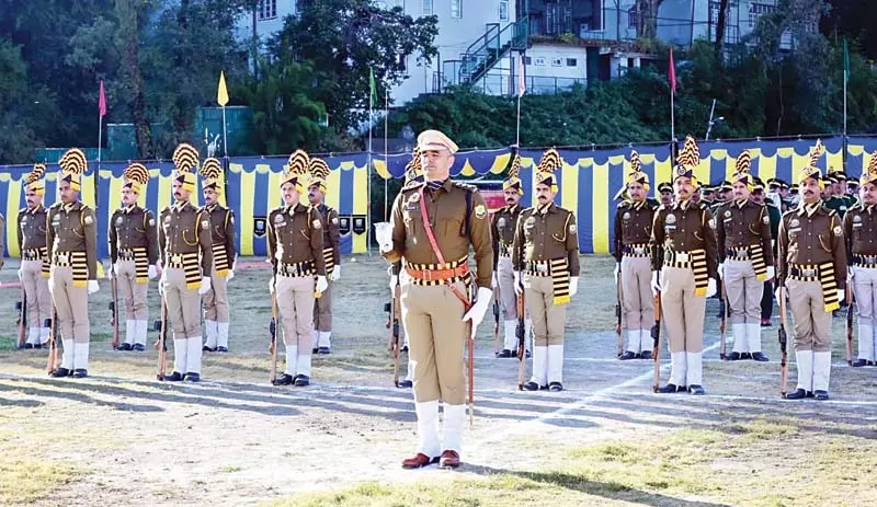 पुलिस स्मृति दिवस पर पुलिस कर्मचारियों को दी भावभीनी श्रद्धांजलि पुलिस स्मृति दिवस पर पुलिस कर्मचारियों को दी भावभीनी श्रद्धांजलि