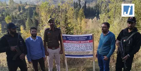 आतंकी पोस्टर मॉड्यूल का भंडाफोड़, एक आरोपी गिरफ्तार, तीन की संपत्तियां कुर्क आतंकी पोस्टर मॉड्यूल का भंडाफोड़, एक आरोपी गिरफ्तार, तीन की संपत्तियां कुर्क