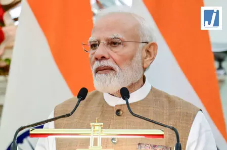 वैश्विक व्यवस्था उभरती चुनौतियों के अनुरूप खुद को नहीं ढाल पाई: पीएम मोदी वैश्विक व्यवस्था उभरती चुनौतियों के अनुरूप खुद को नहीं ढाल पाई: पीएम मोदी