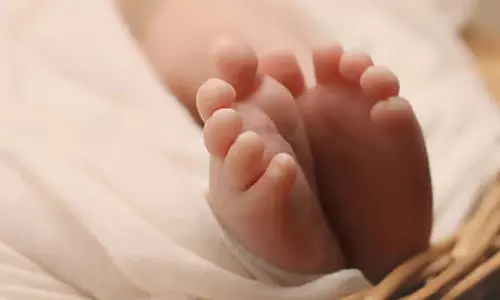 कूड़े के ढेर में  मिली सात दिन की नवजात बच्ची