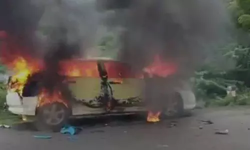 आंध्र प्रदेश में नामांकन के दौरान चुनाव संबंधी 31 घटनाएं दर्ज आंध्र प्रदेश में नामांकन के दौरान चुनाव संबंधी 31 घटनाएं दर्ज