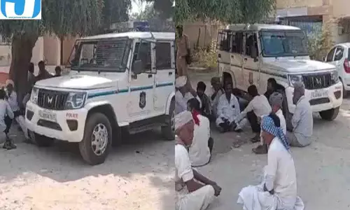 प्रेम संबंध से नाराज भाई, युवक की हत्या कर फंदे पर लटकाया
