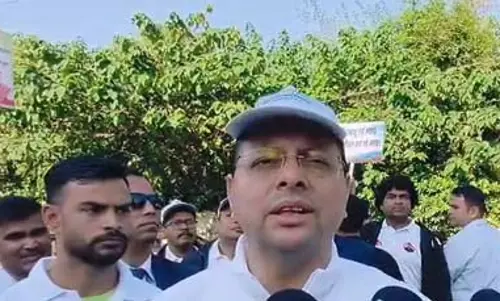 सीएम धामी ने नशा मुक्त उत्तराखंड वॉकथॉन को दिखाई हरी झंडी, स्वस्थ और शक्तिशाली राज्य के निर्माण का लिया संकल्प