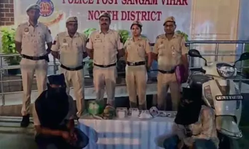 दिल्ली पुलिस ने चोरी के मामले में दो आरोपियों को किया गिरफ्तार, सोने-चांदी के गहने और नकदी बरामद